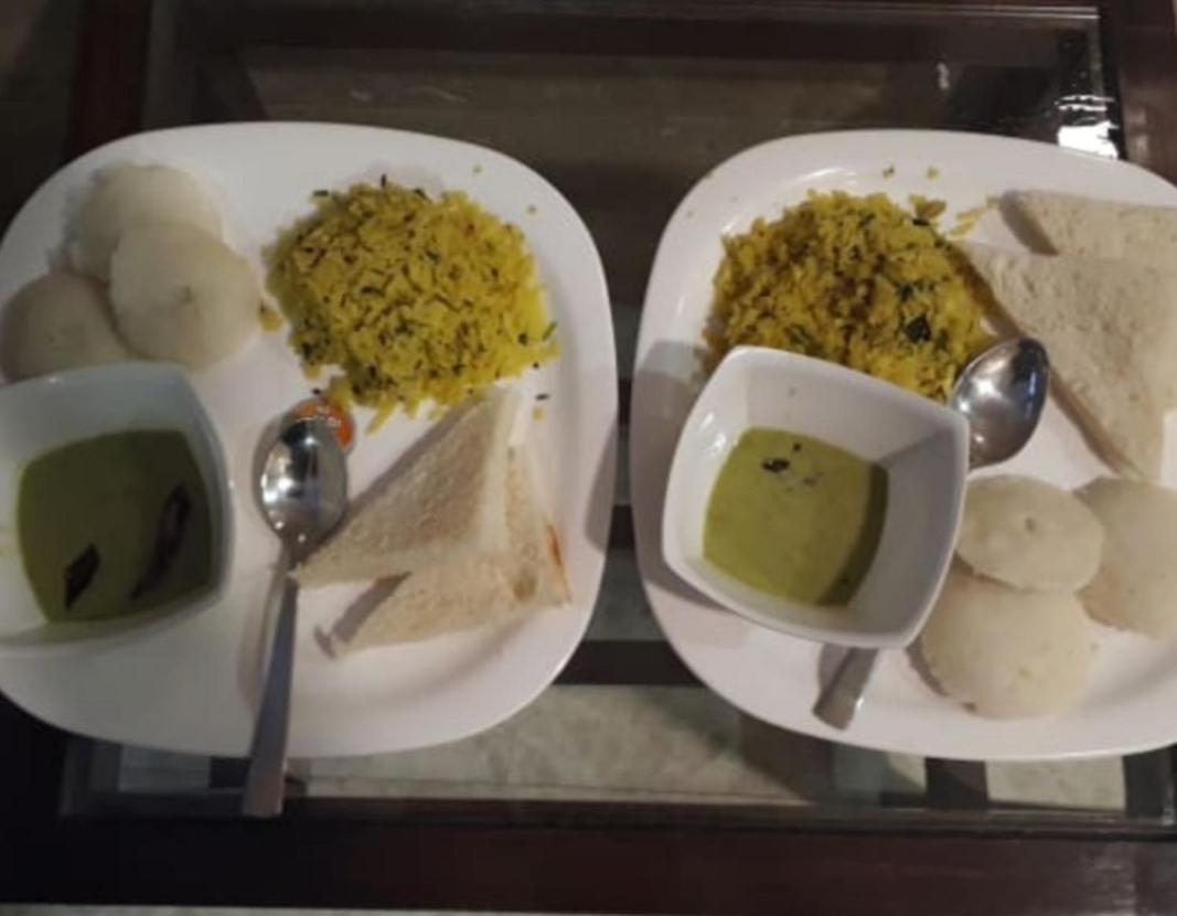 Hotel Alfa International Near Nanavati Hospital Mumbai Near Airport Mumbai Near Juhu Beach Exteriör bild